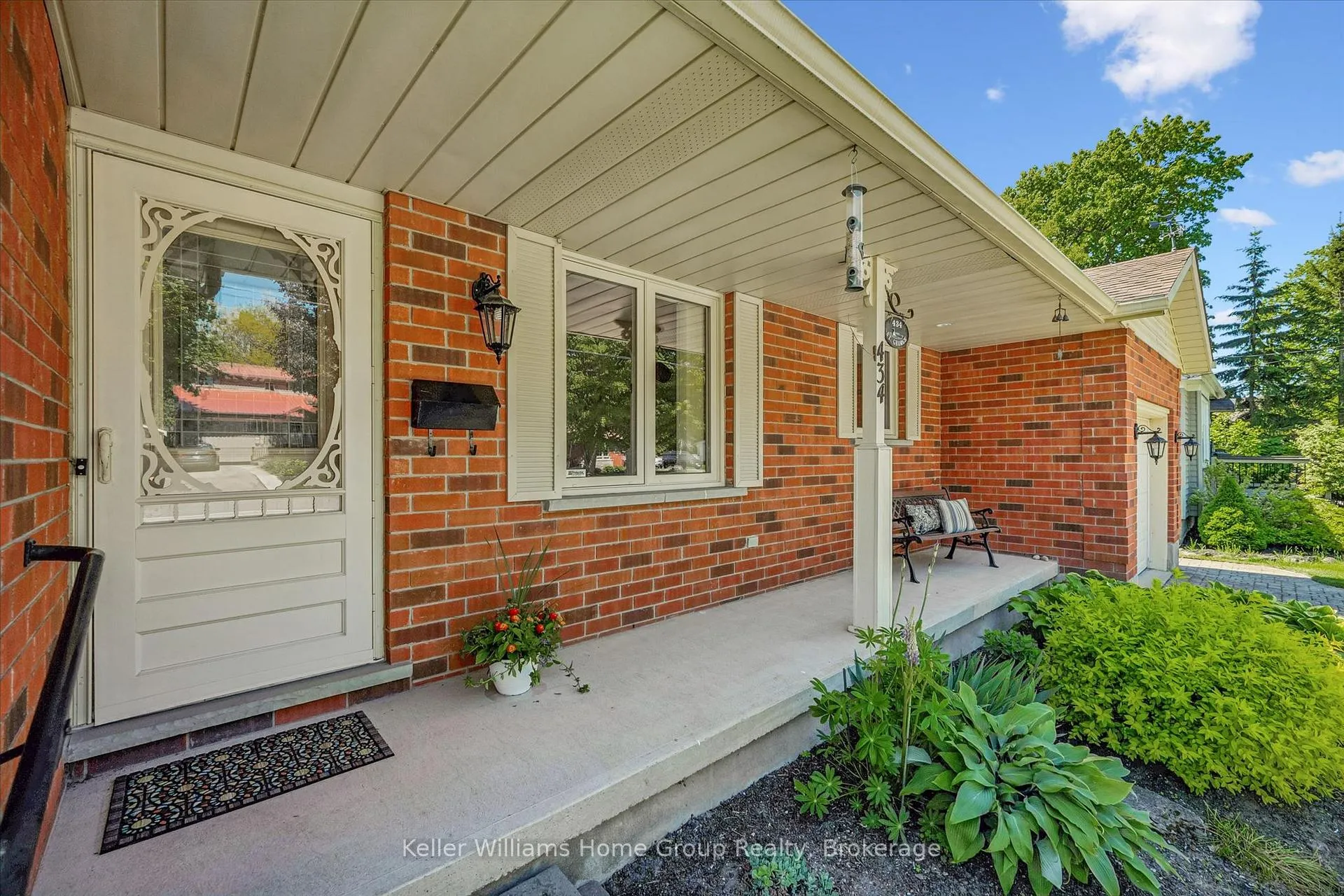 Photo 5 of 434 St George Street E, Centre Wellington, Fergus — HOMEH