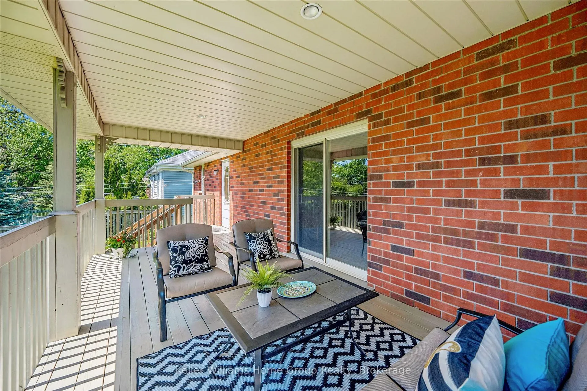 Photo 30 of 434 St George Street E, Centre Wellington, Fergus — HOMEH