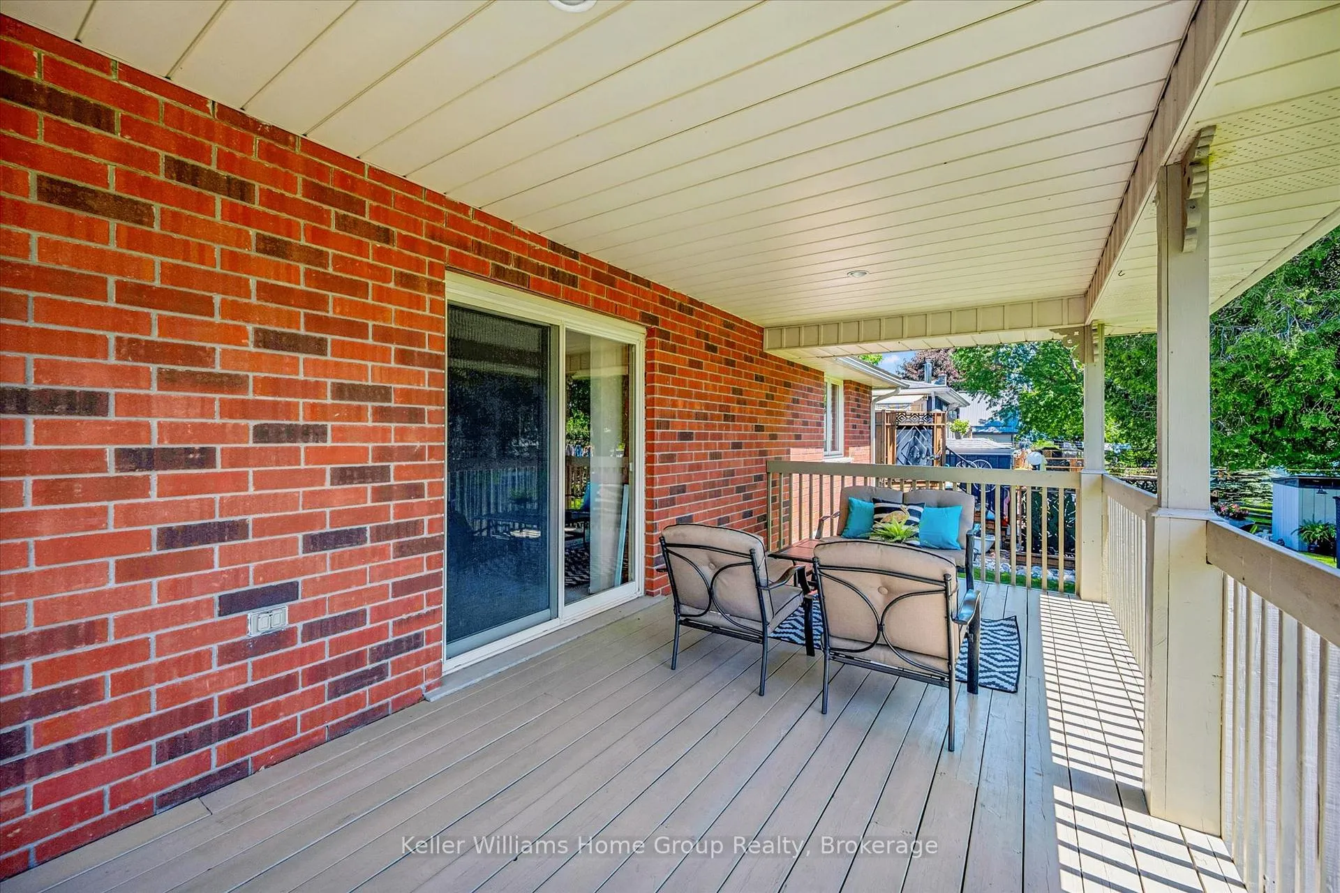 Photo 31 of 434 St George Street E, Centre Wellington, Fergus — HOMEH