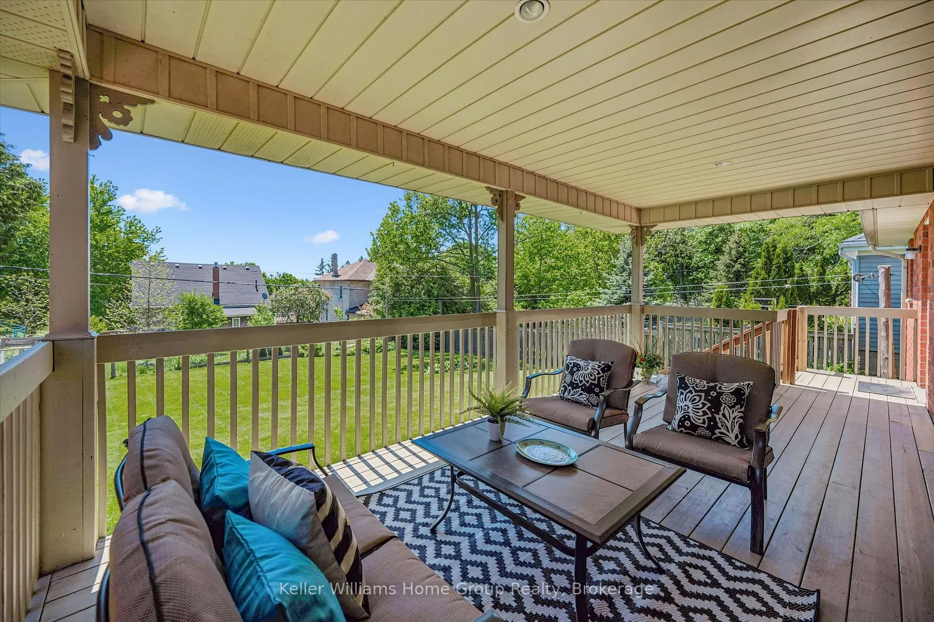 Photo 33 of 434 St George Street E, Centre Wellington, Fergus — HOMEH