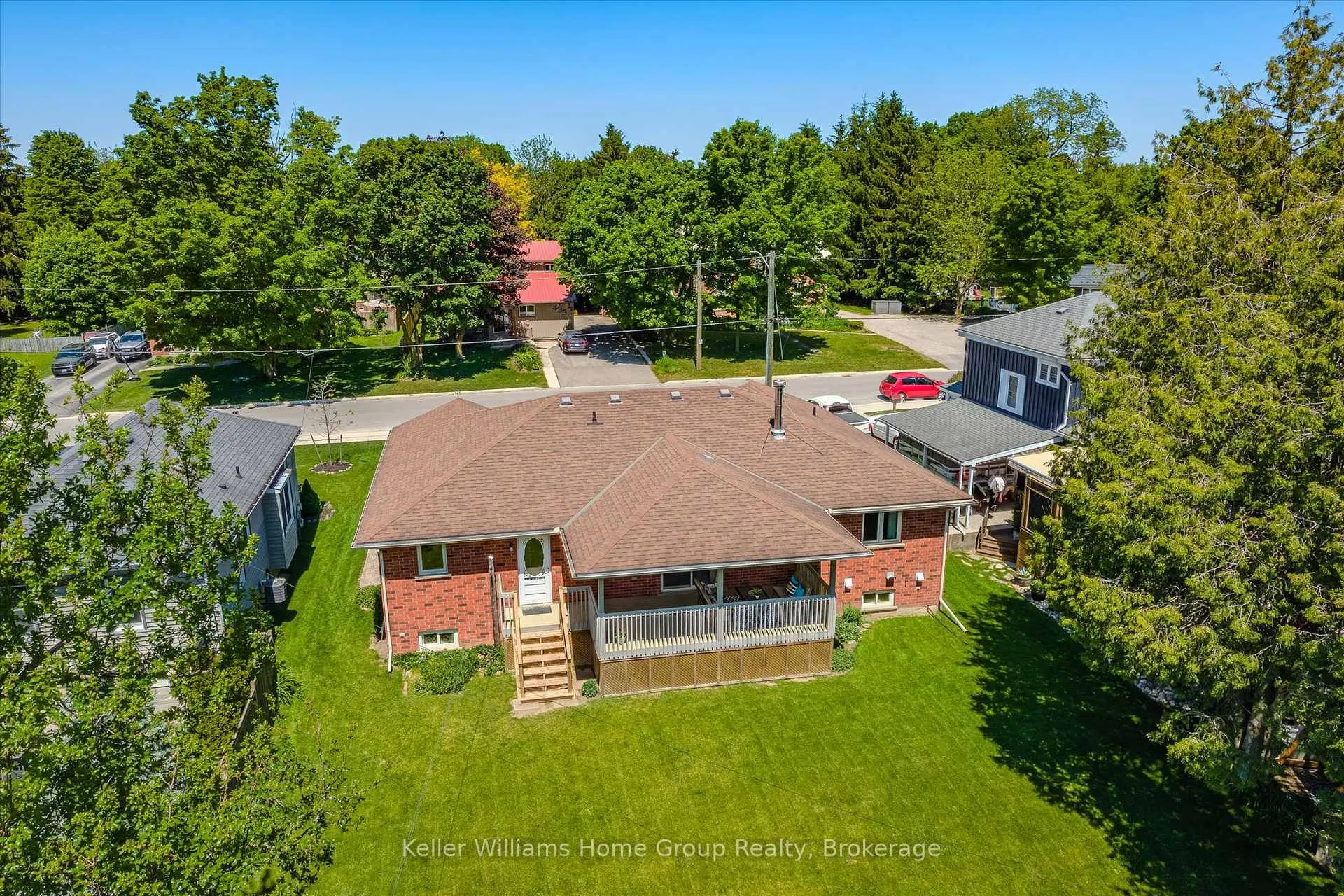 Photo 38 of 434 St George Street E, Centre Wellington, Fergus — HOMEH