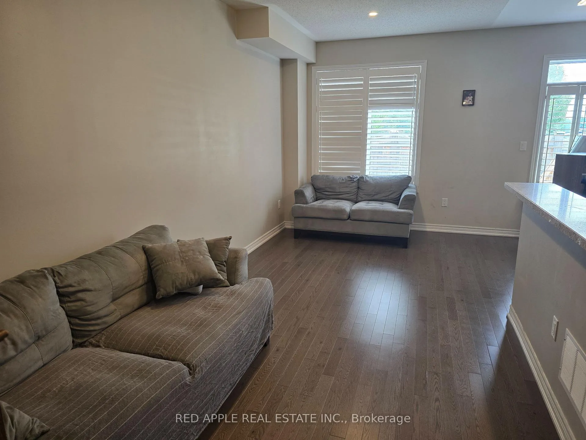 Photo 9 of 123 Morra Avenue, Caledon, Bolton East — HOMEH