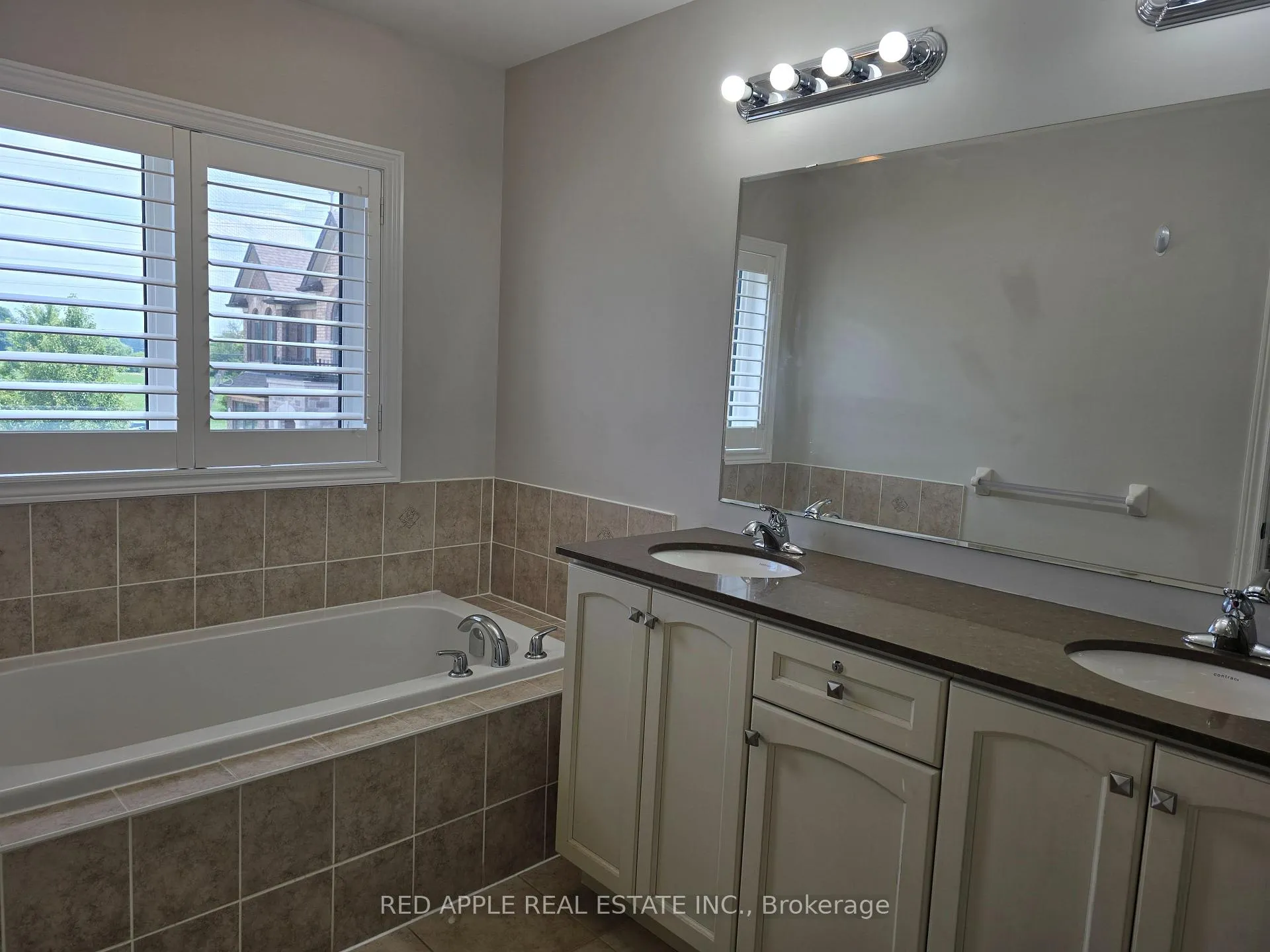 Photo 18 of 123 Morra Avenue, Caledon, Bolton East — HOMEH