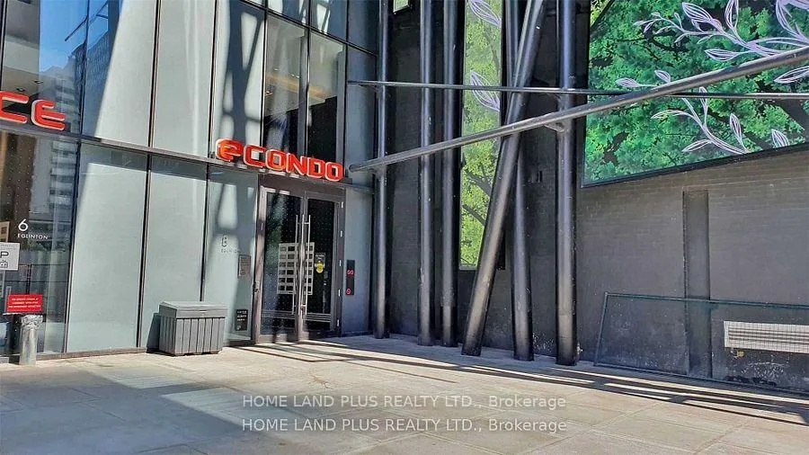 Photo 2 of Unit 4201, 8 Eglinton Avenue E, Toronto, Mount Pleasant West — HOMEH