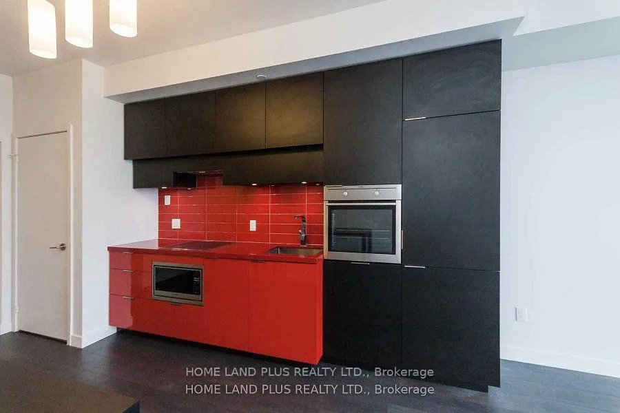 Photo 8 of Unit 4201, 8 Eglinton Avenue E, Toronto, Mount Pleasant West — HOMEH