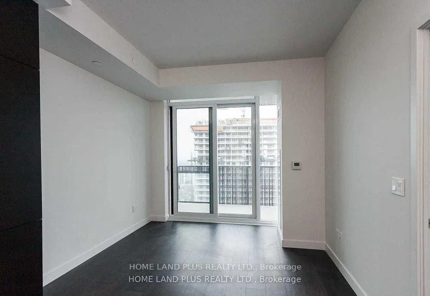Photo 9 of Unit 4201, 8 Eglinton Avenue E, Toronto, Mount Pleasant West — HOMEH
