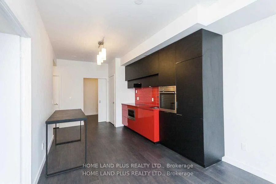 Photo 10 of Unit 4201, 8 Eglinton Avenue E, Toronto, Mount Pleasant West — HOMEH