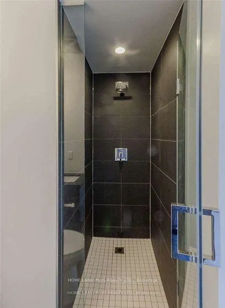 Photo 13 of Unit 4201, 8 Eglinton Avenue E, Toronto, Mount Pleasant West — HOMEH