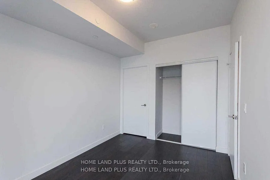 Photo 14 of Unit 4201, 8 Eglinton Avenue E, Toronto, Mount Pleasant West — HOMEH