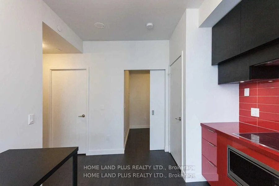Photo 15 of Unit 4201, 8 Eglinton Avenue E, Toronto, Mount Pleasant West — HOMEH