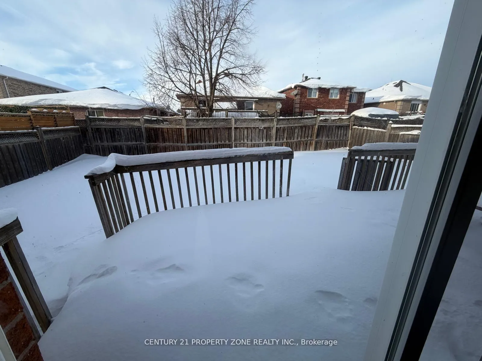 Photo 7 of 42 Patrick Drive, Barrie, Painswick South — HOMEH