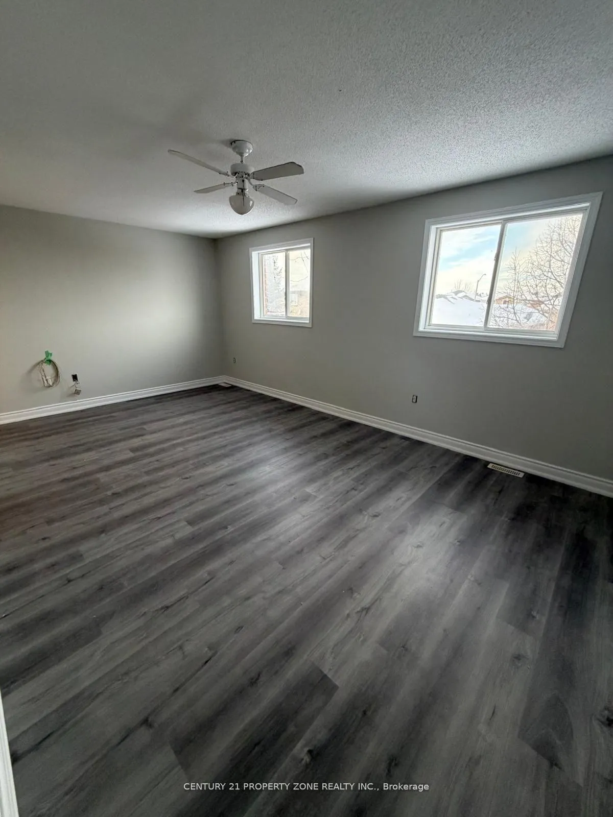 Photo 12 of 42 Patrick Drive, Barrie, Painswick South — HOMEH
