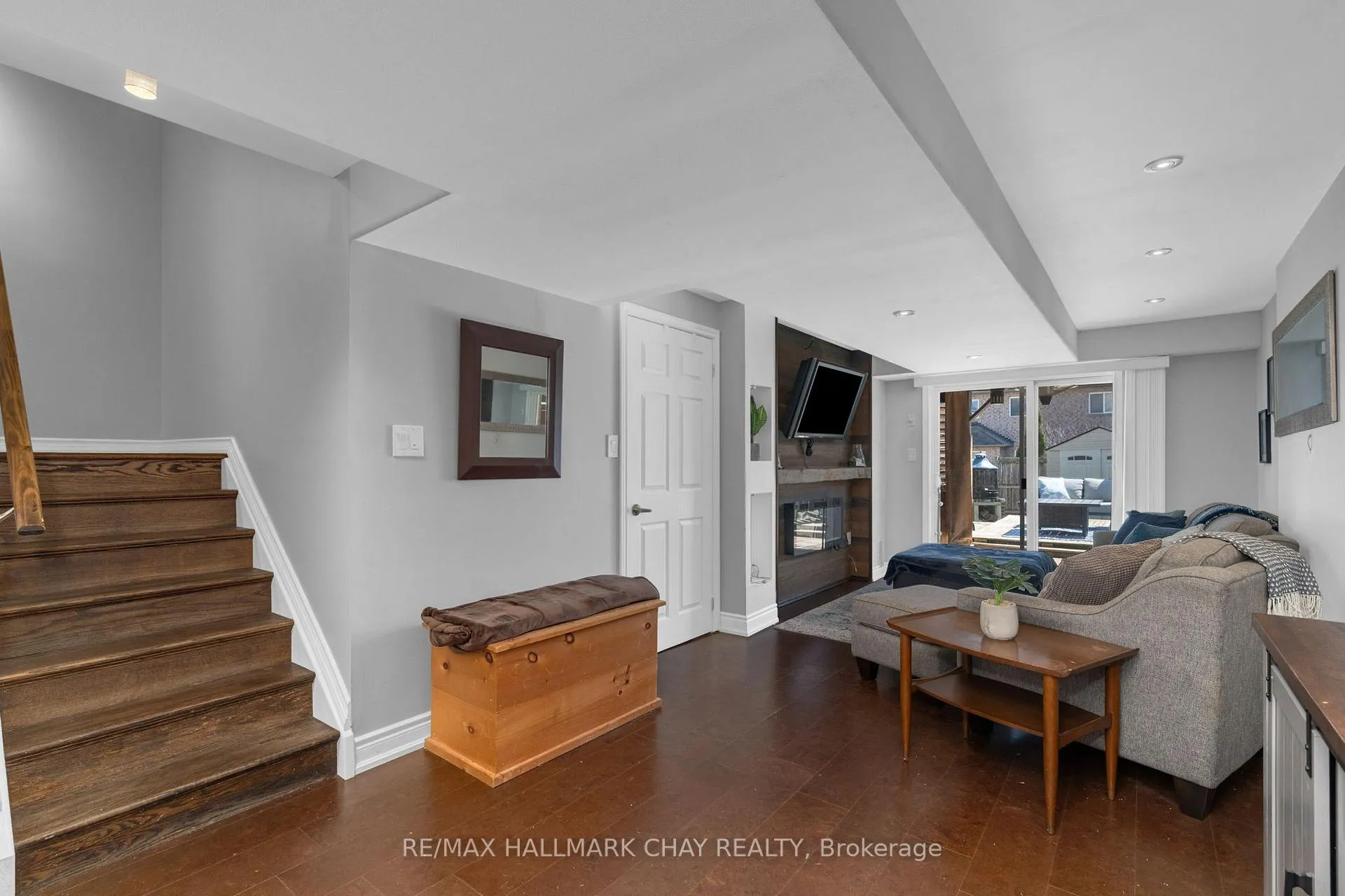 Photo 11 of 1403 Benson Street, Innisfil, Alcona — HOMEH