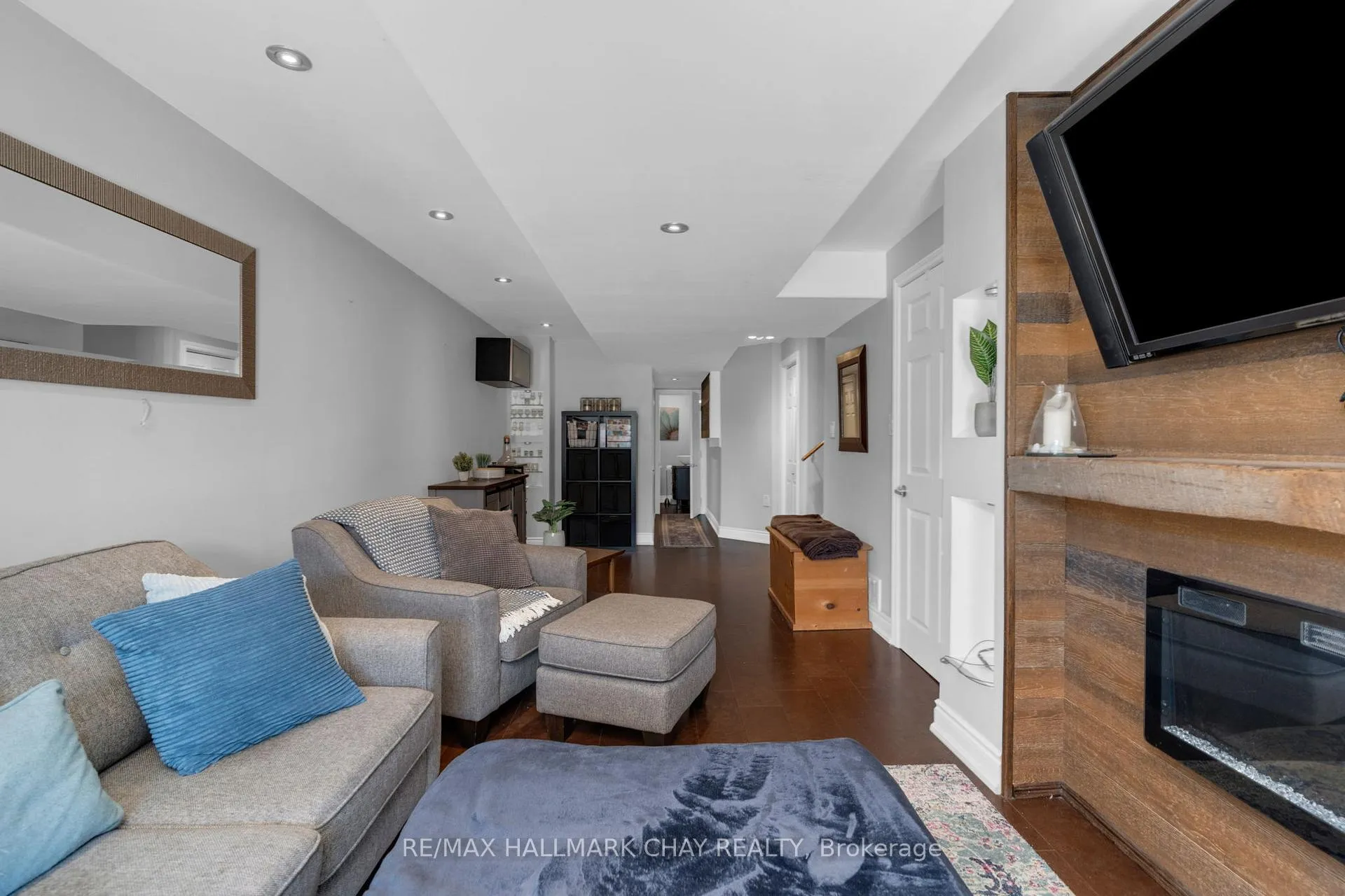 Photo 13 of 1403 Benson Street, Innisfil, Alcona — HOMEH