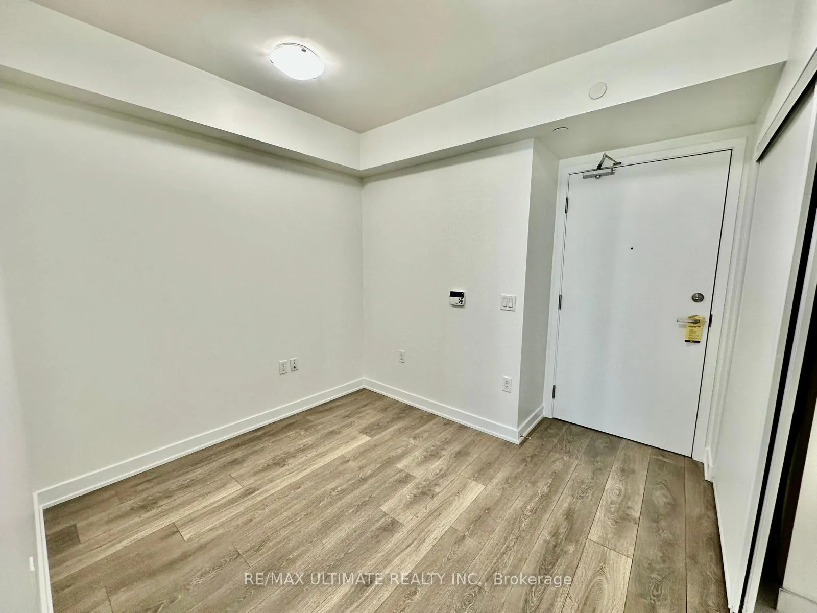 Photo 17 of Unit 1211, 195 Redpath Avenue, Toronto, Mount Pleasant West — HOMEH