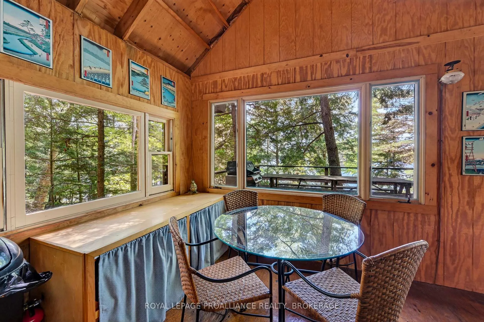 Photo 11 of 1147 Shadow Lane, Frontenac, Frontenac South — HOMEH
