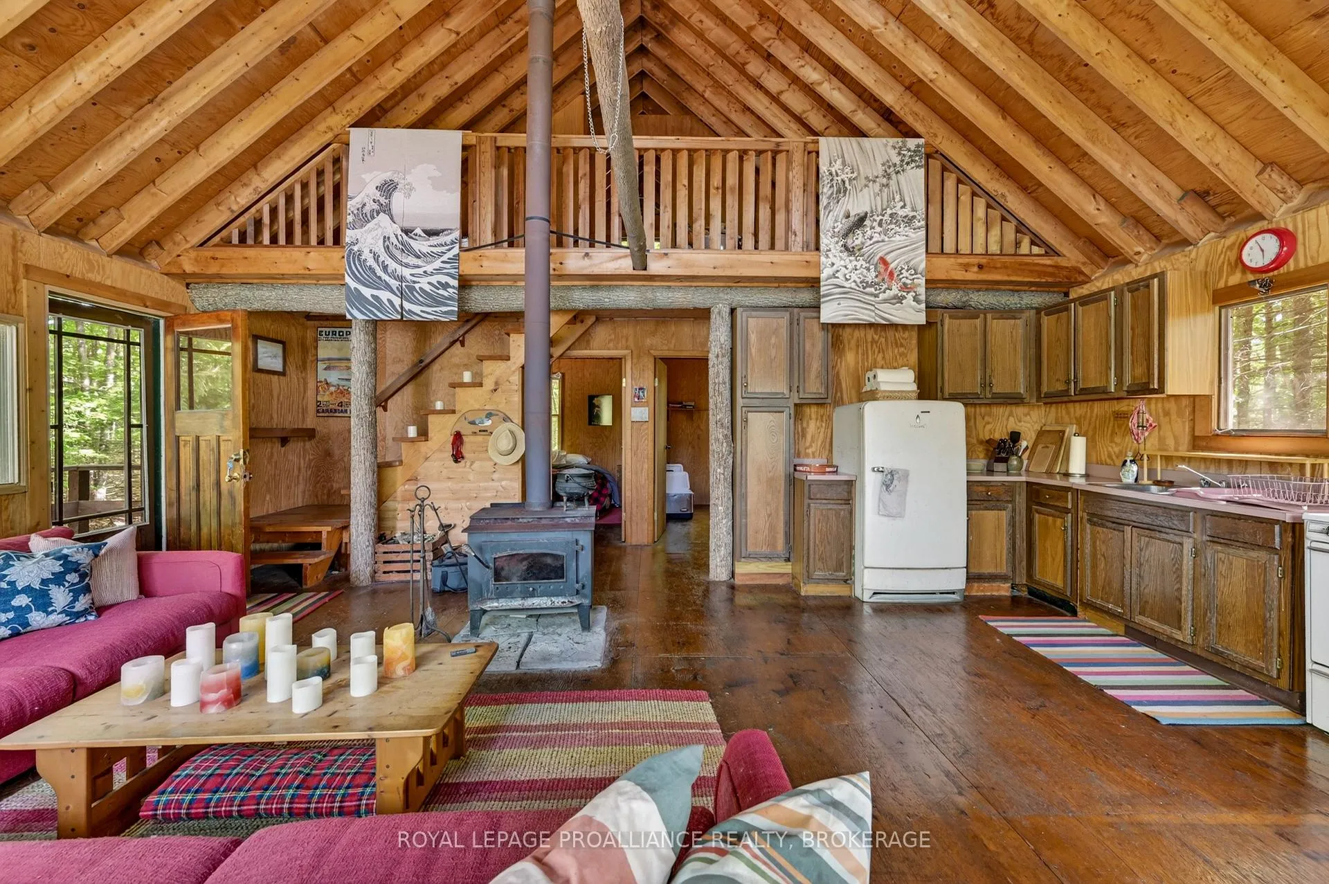 Photo 12 of 1147 Shadow Lane, Frontenac, Frontenac South — HOMEH