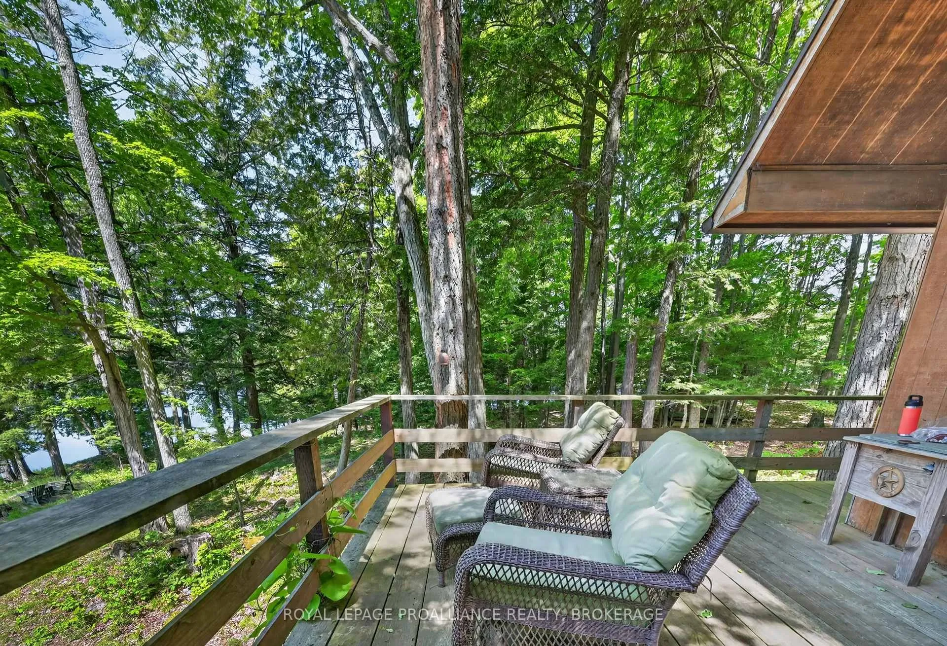 Photo 18 of 1147 Shadow Lane, Frontenac, Frontenac South — HOMEH