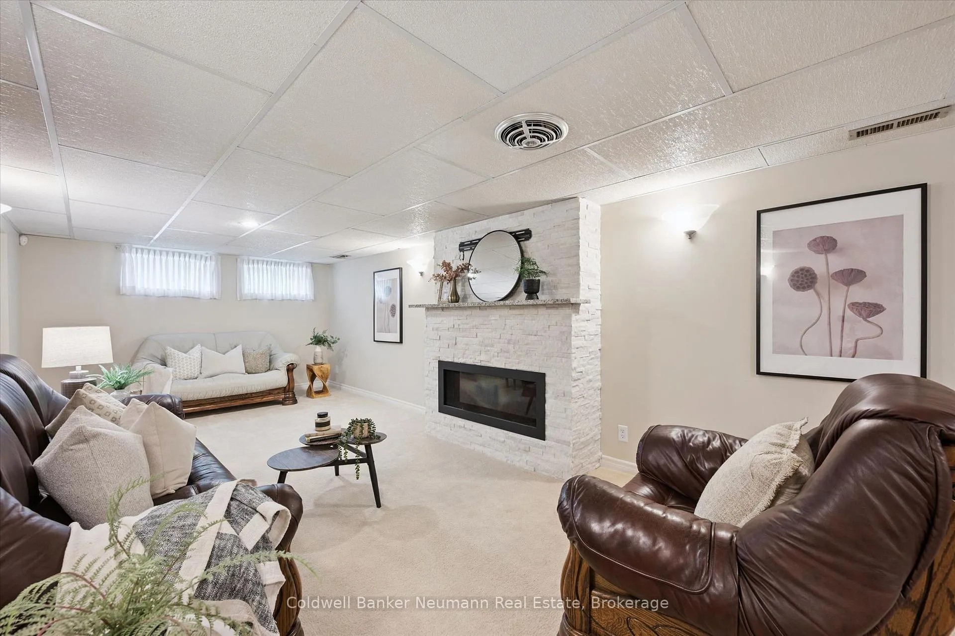 Photo 24 of 9 Ottawa Crescent, Guelph, St. George's — HOMEH