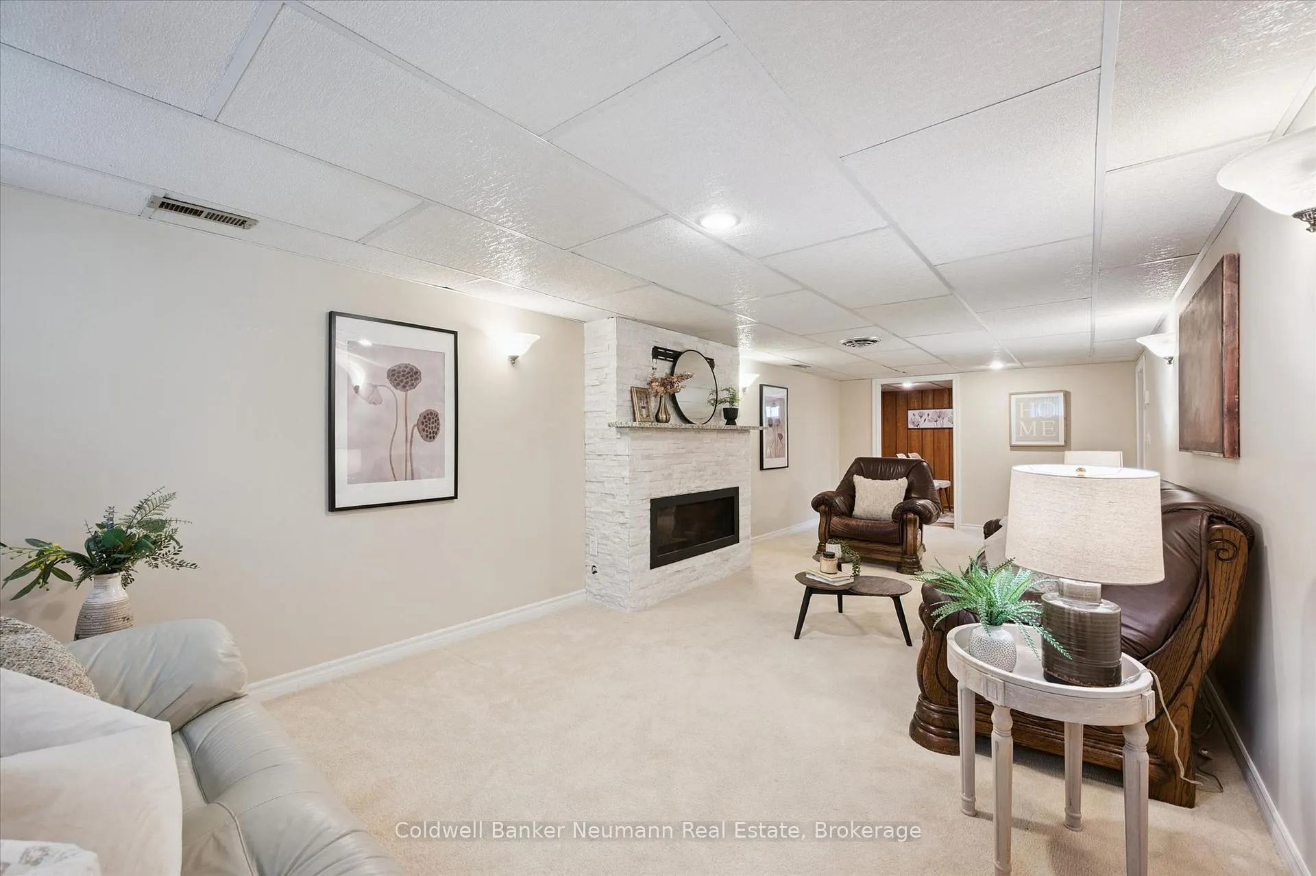 Photo 25 of 9 Ottawa Crescent, Guelph, St. George's — HOMEH