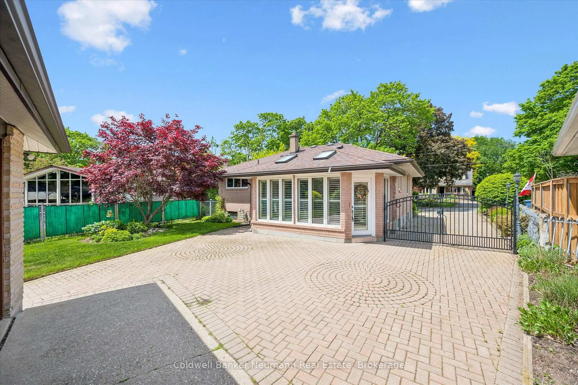 Photo 28 of 9 Ottawa Crescent, Guelph, St. George's — HOMEH