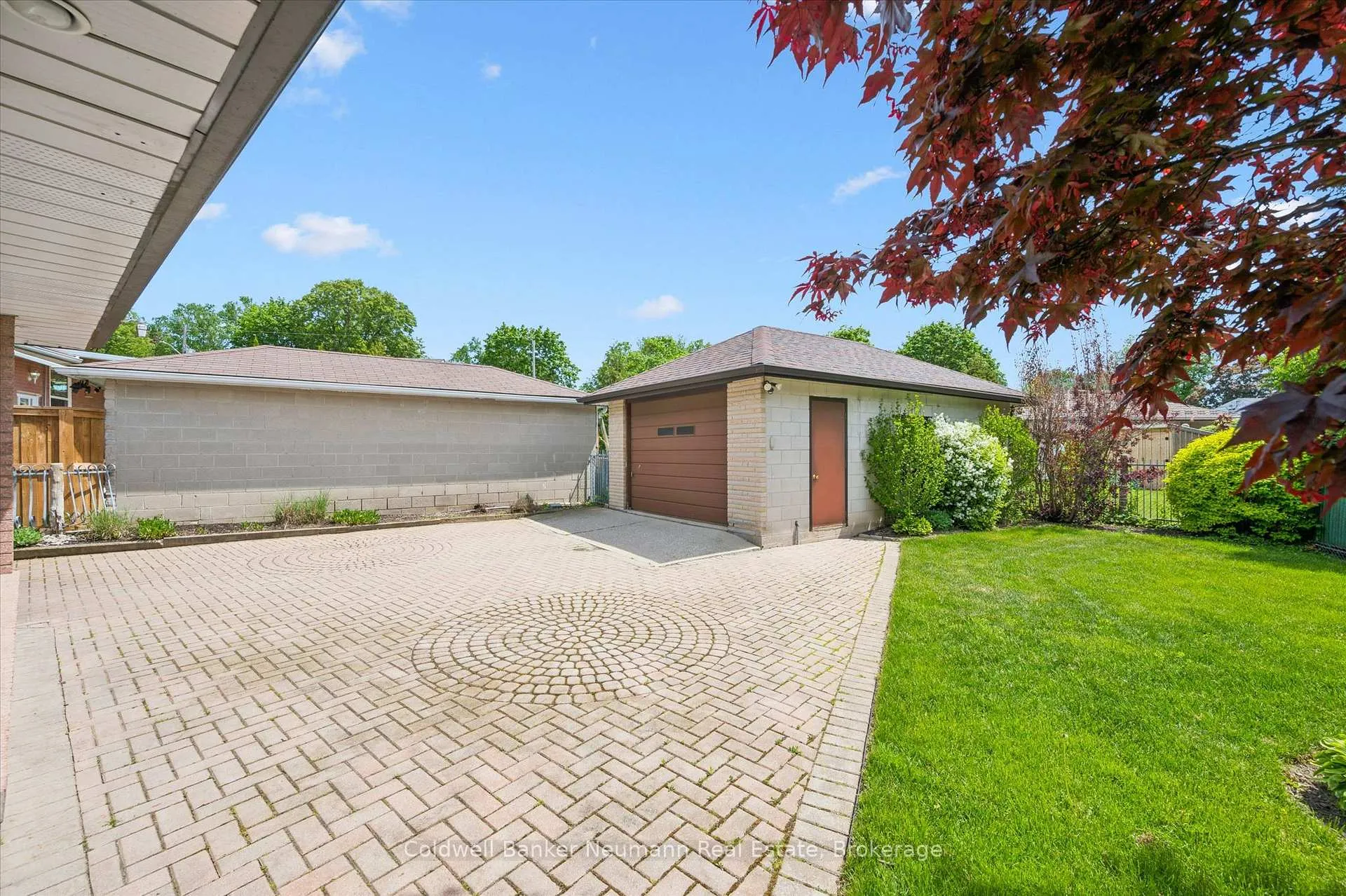 Photo 30 of 9 Ottawa Crescent, Guelph, St. George's — HOMEH
