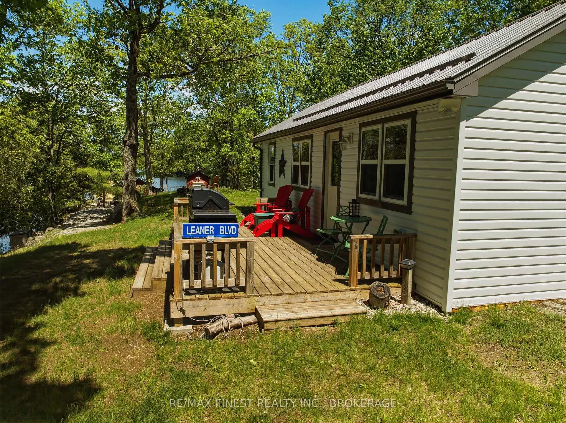Photo 4 of 9010 Perth Road, Frontenac, Frontenac South — HOMEH