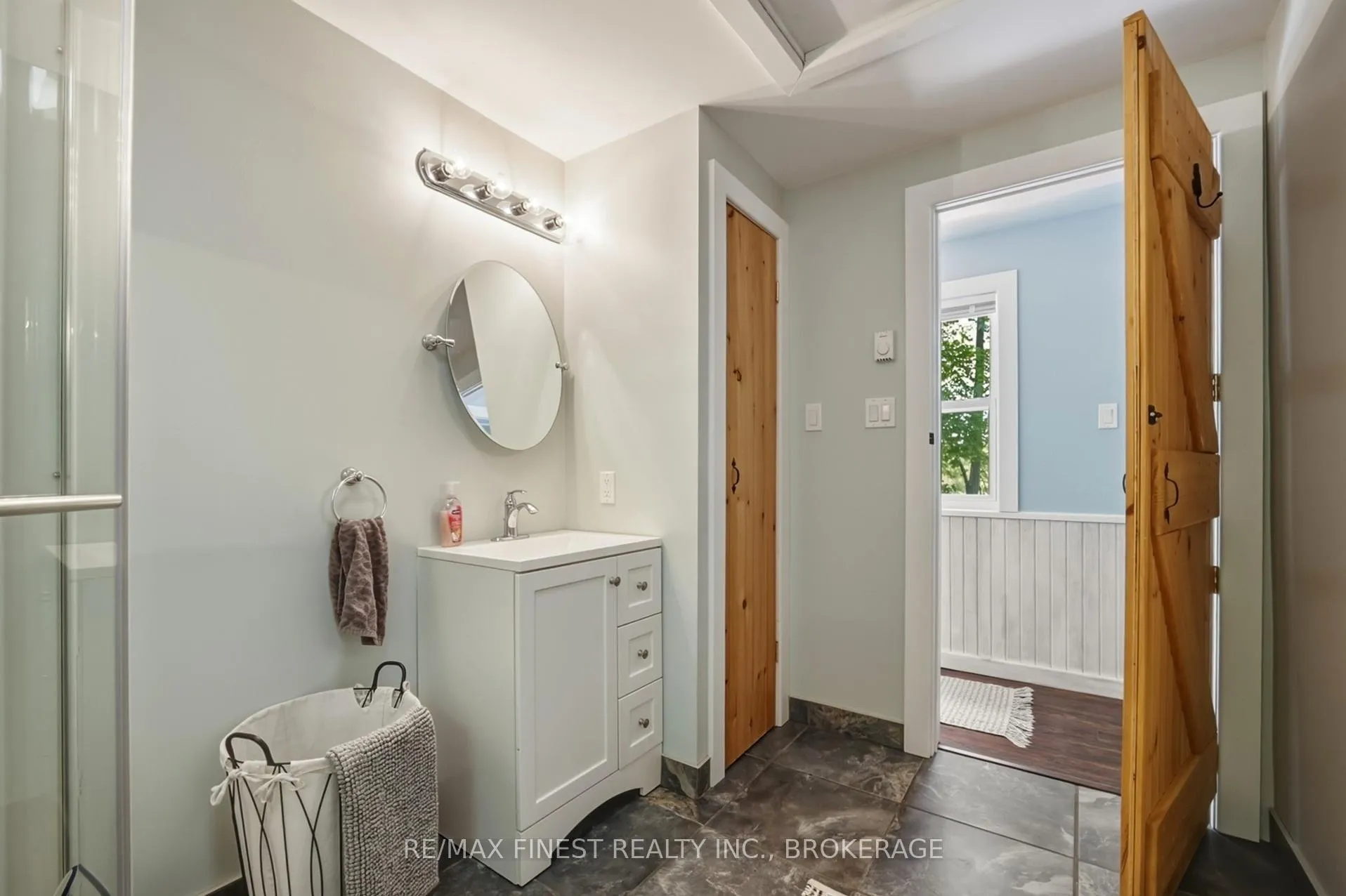 Photo 14 of 9010 Perth Road, Frontenac, Frontenac South — HOMEH