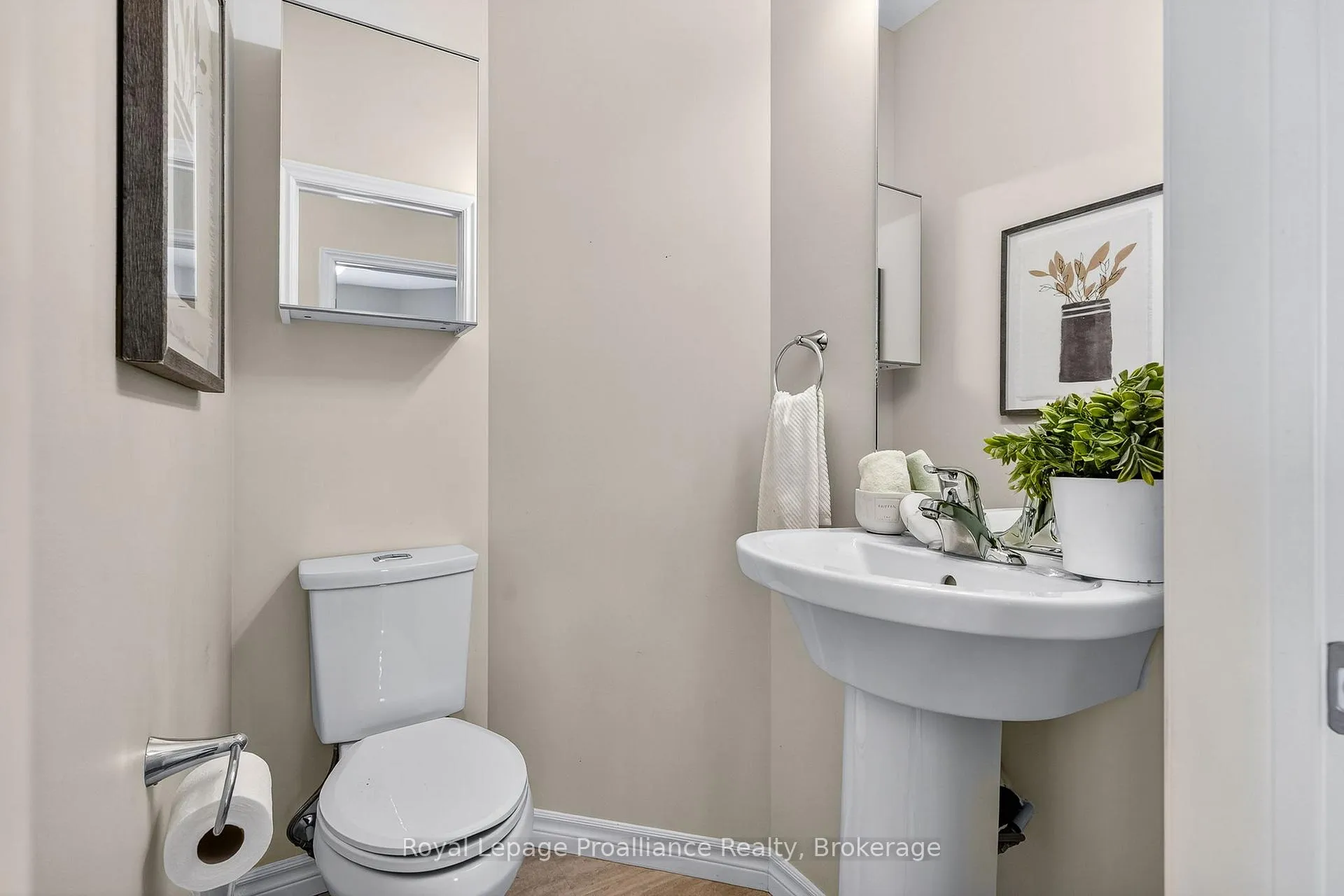 Photo 33 of Unit 504, 295 Densmore Road, Cobourg — HOMEH