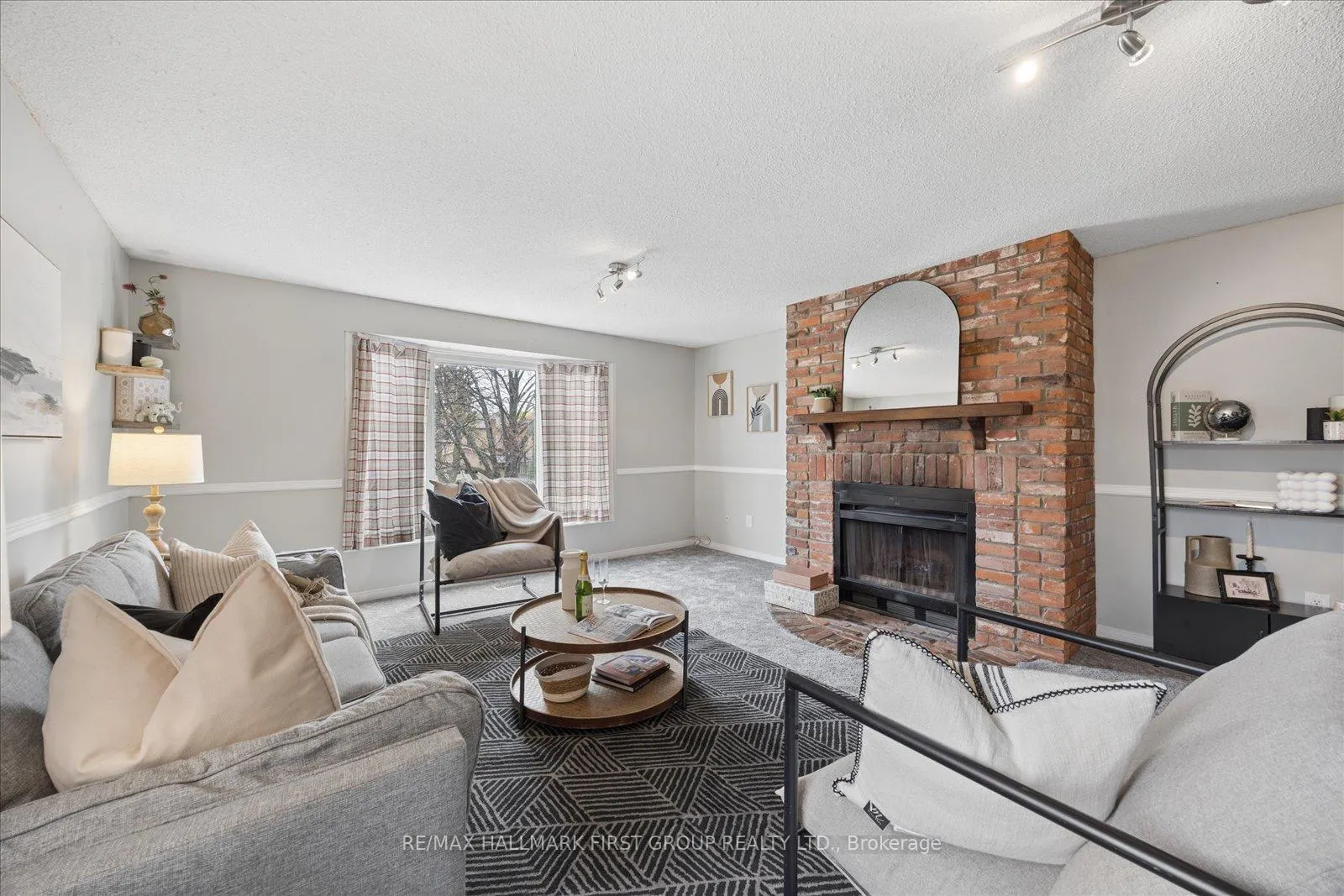 Photo 14 of 64 Brennan Road, Ajax, Central West — HOMEH