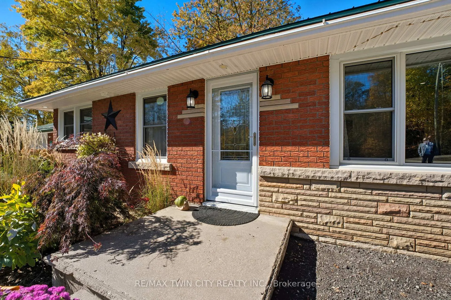 Photo 5 of 1822 Spragues Road, North Dumfries — HOMEH
