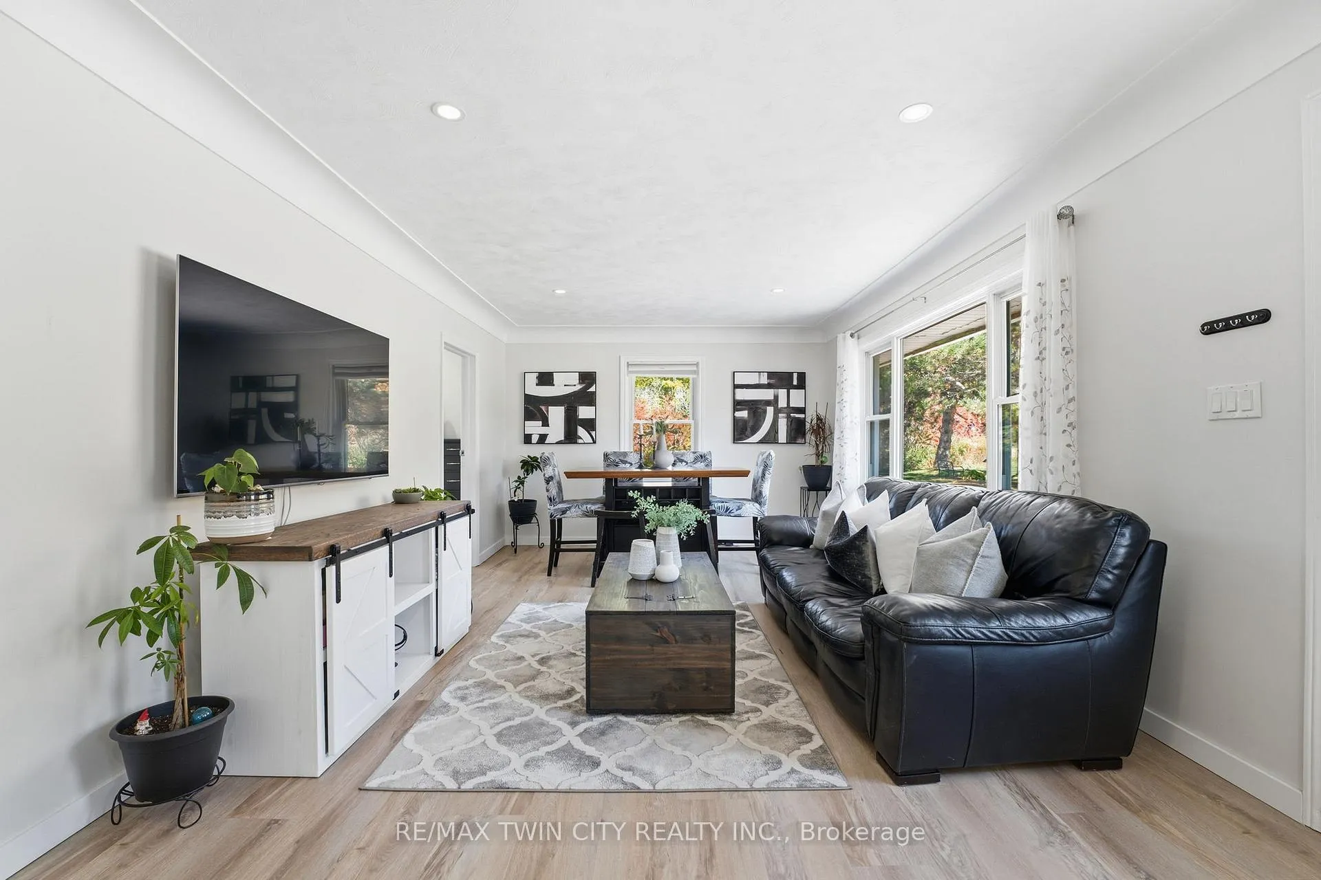Photo 7 of 1822 Spragues Road, North Dumfries — HOMEH