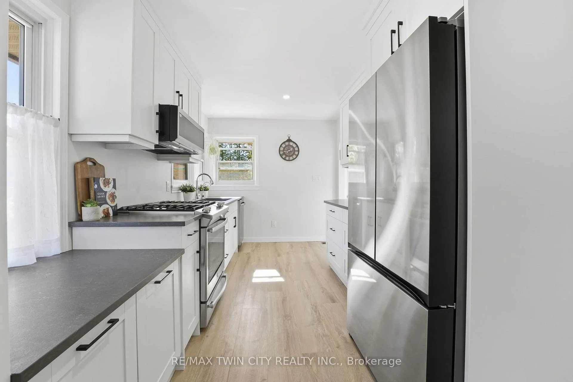 Photo 10 of 1822 Spragues Road, North Dumfries — HOMEH