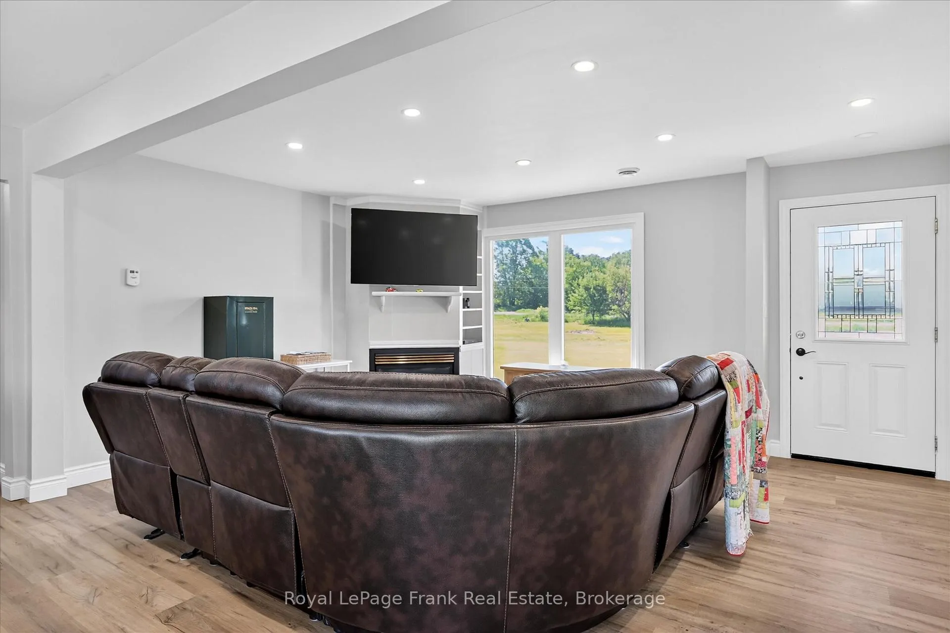 Photo 16 of 394 7th Line Road, Douro-Dummer — HOMEH