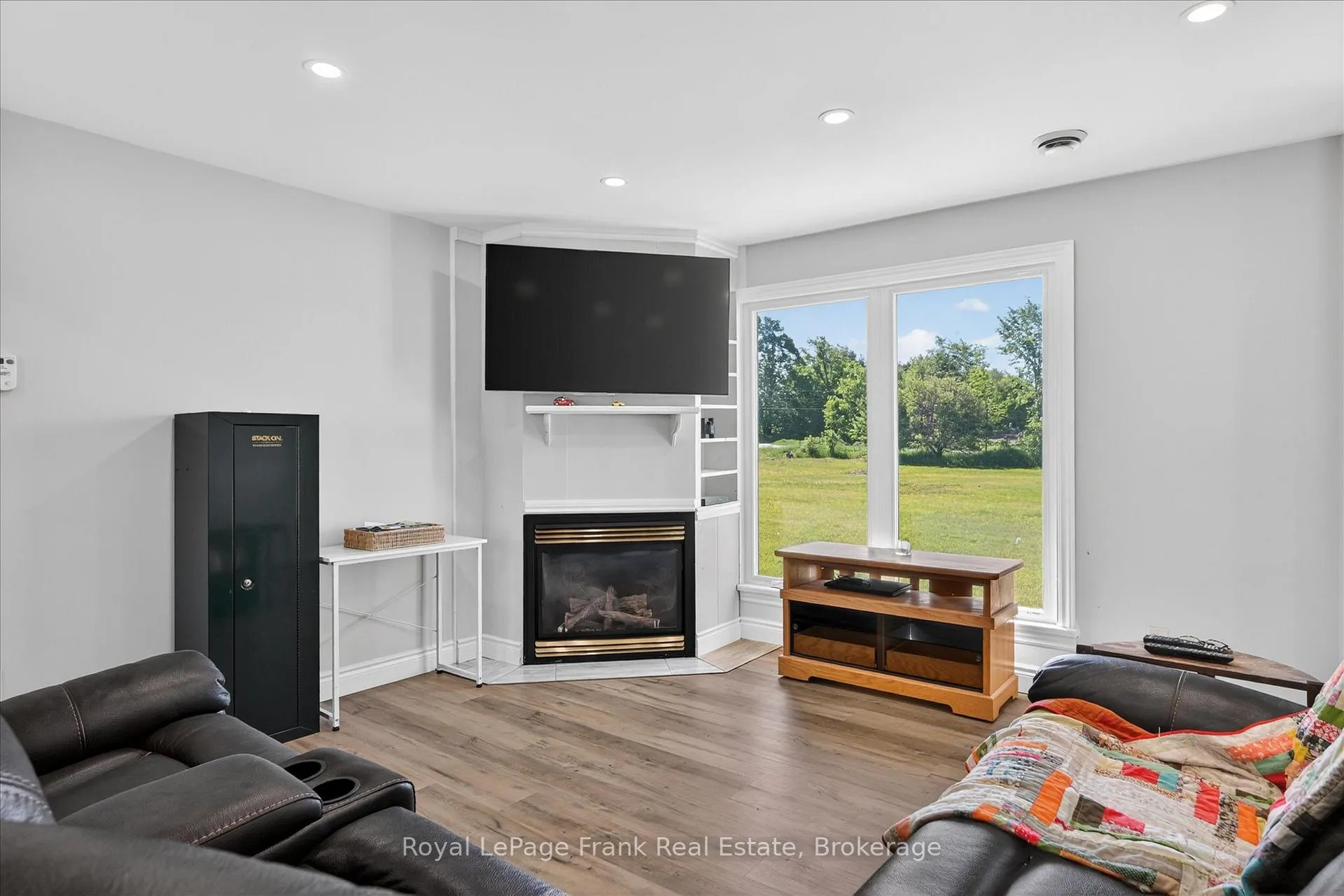 Photo 17 of 394 7th Line Road, Douro-Dummer — HOMEH