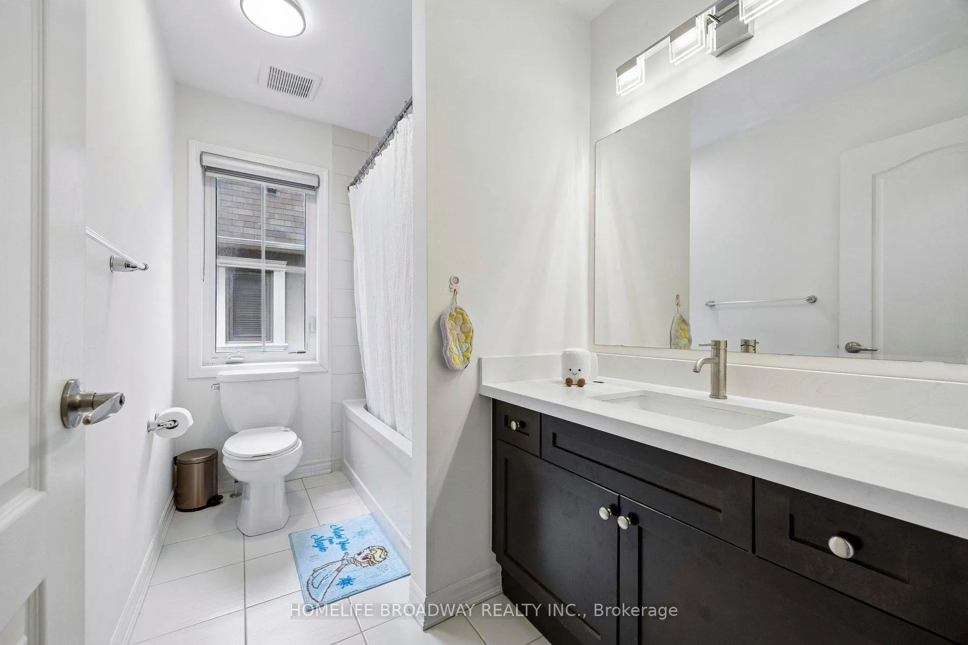 Photo 24 of 12 Thomas Swanson Street, Markham, Cornell — HOMEH