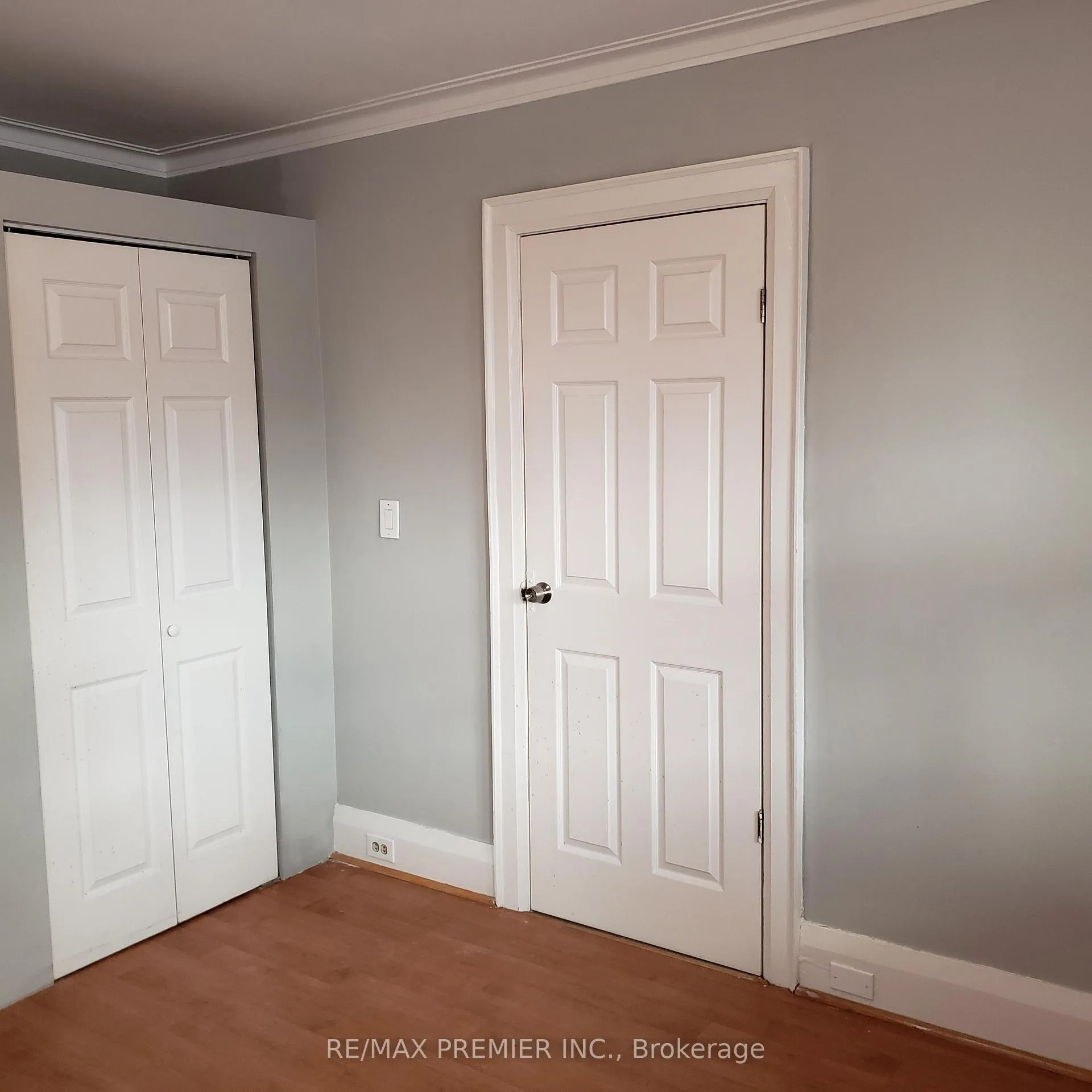 Photo 3 of 118 Bude Street, Toronto, Oakwood Village — HOMEH