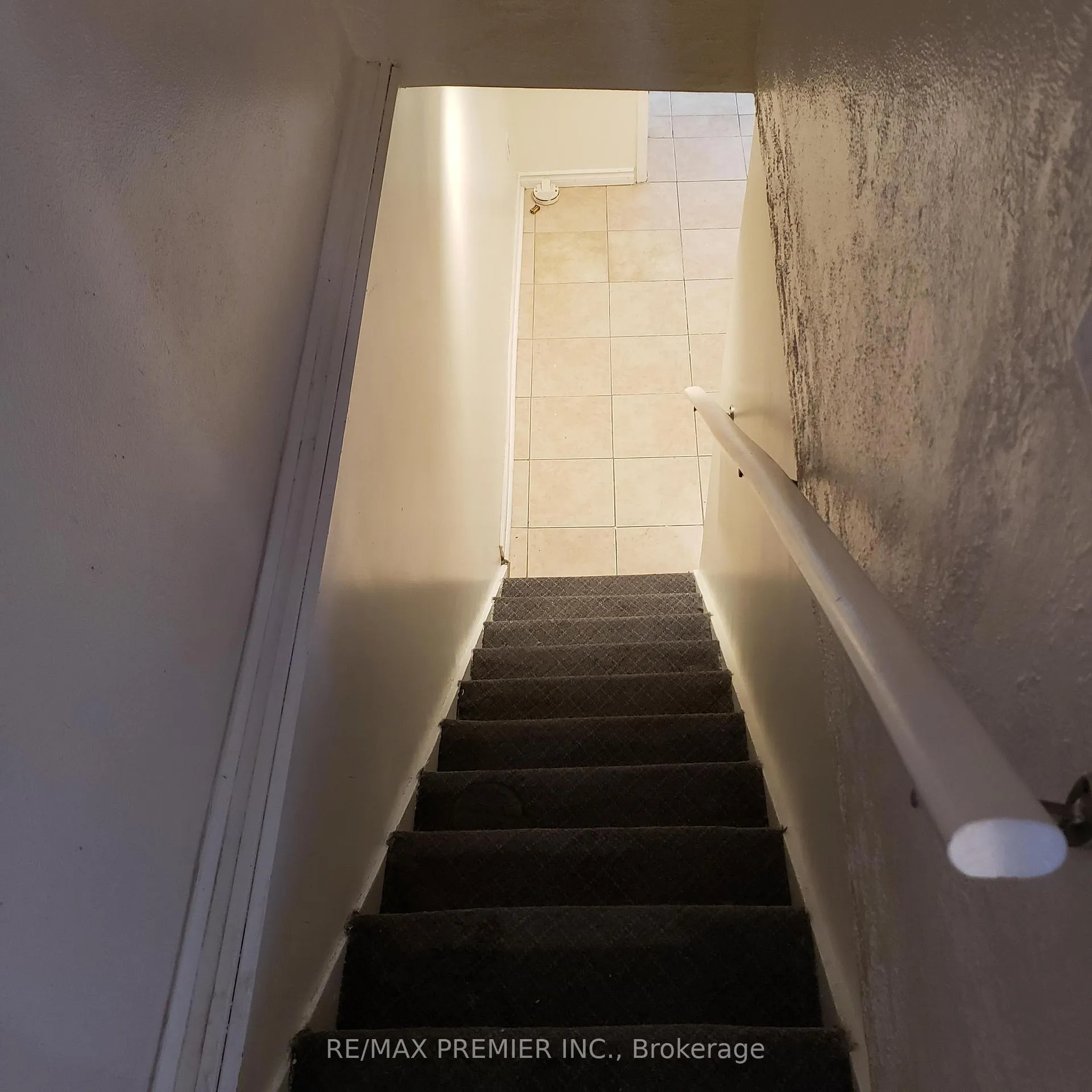 Photo 9 of 118 Bude Street, Toronto, Oakwood Village — HOMEH