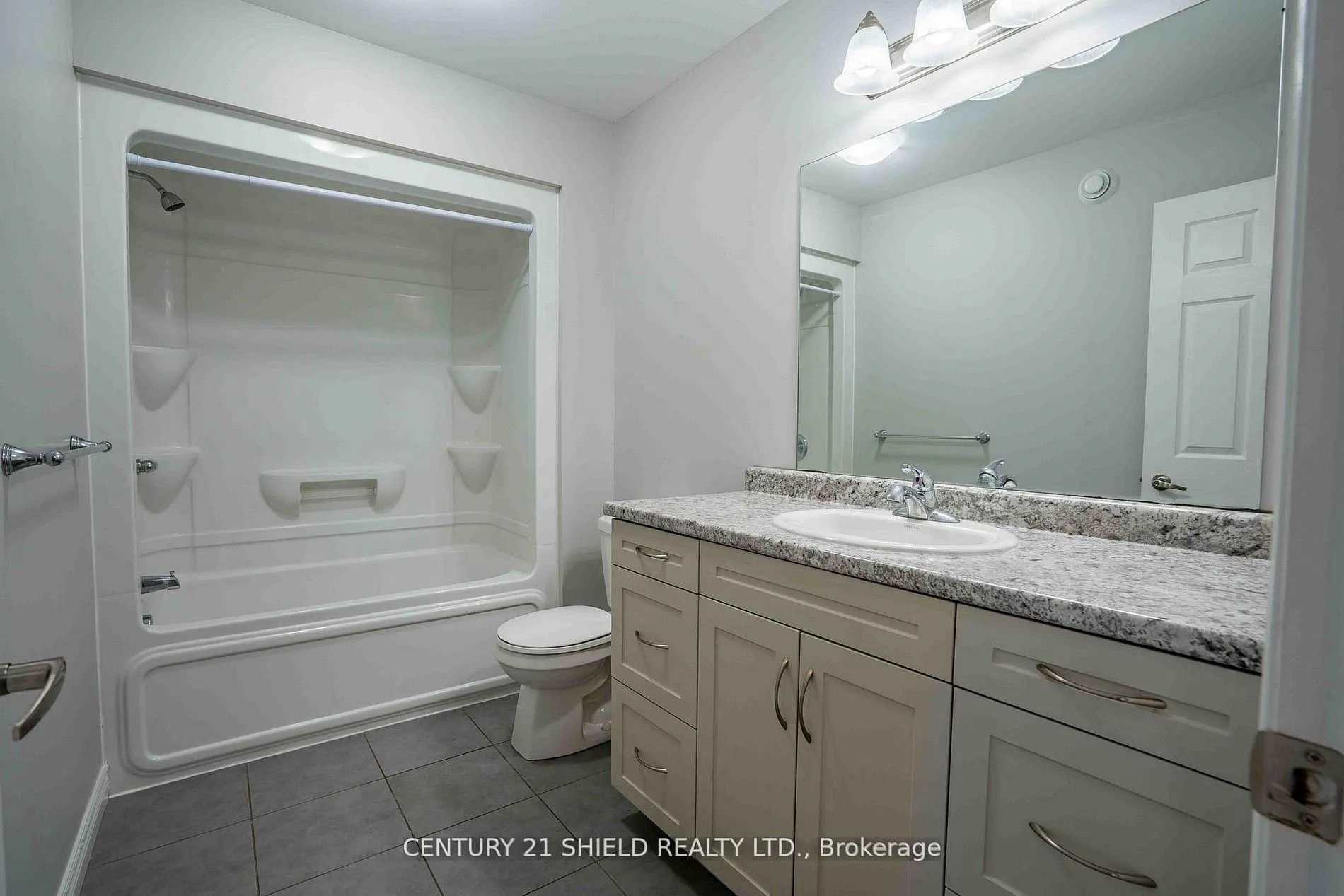 Photo 7 of 223 Third Street W, Cornwall — HOMEH