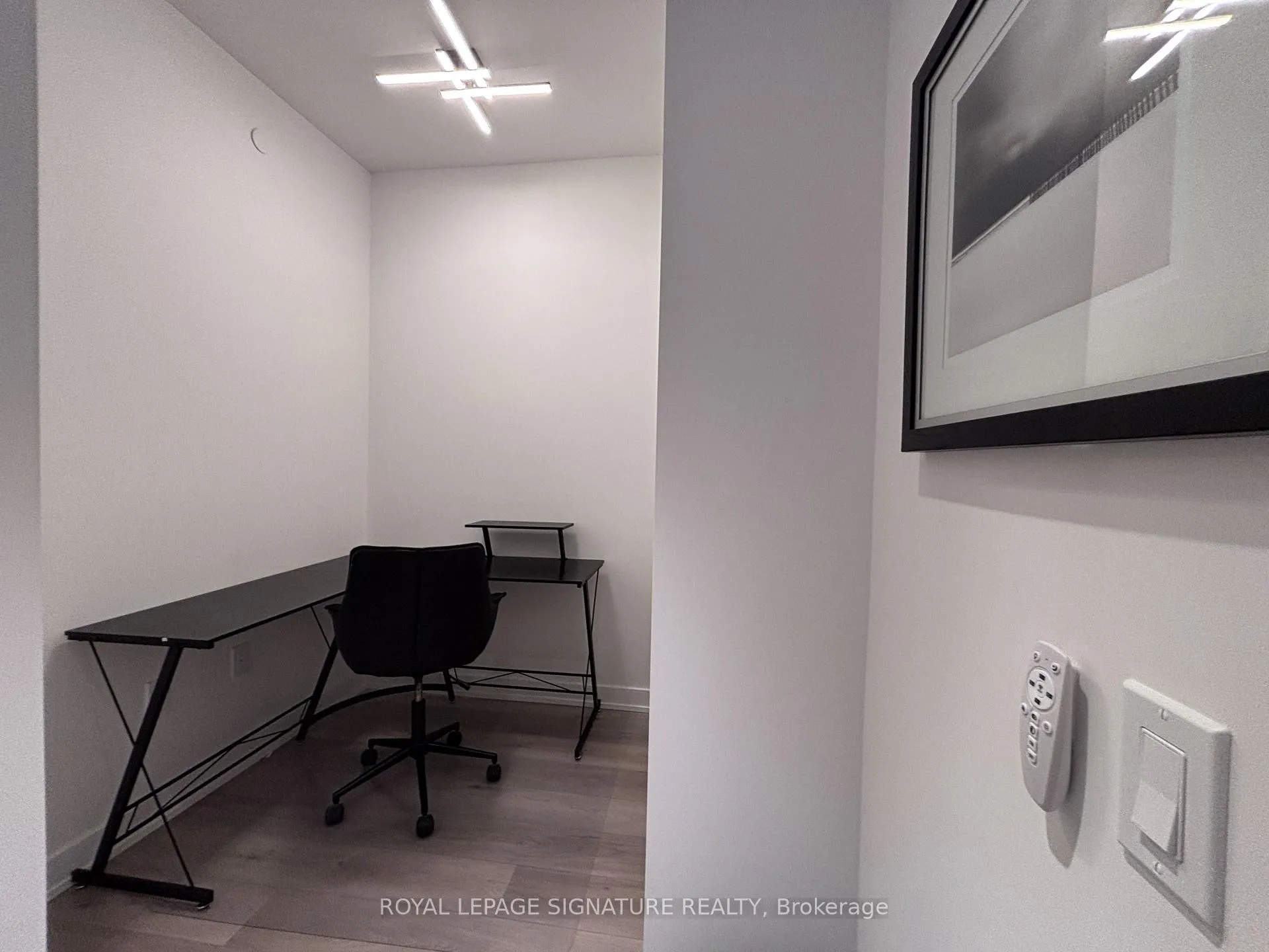 Photo 25 of Unit 2104, 127 Broadway Avenue, Toronto, Mount Pleasant West — HOMEH
