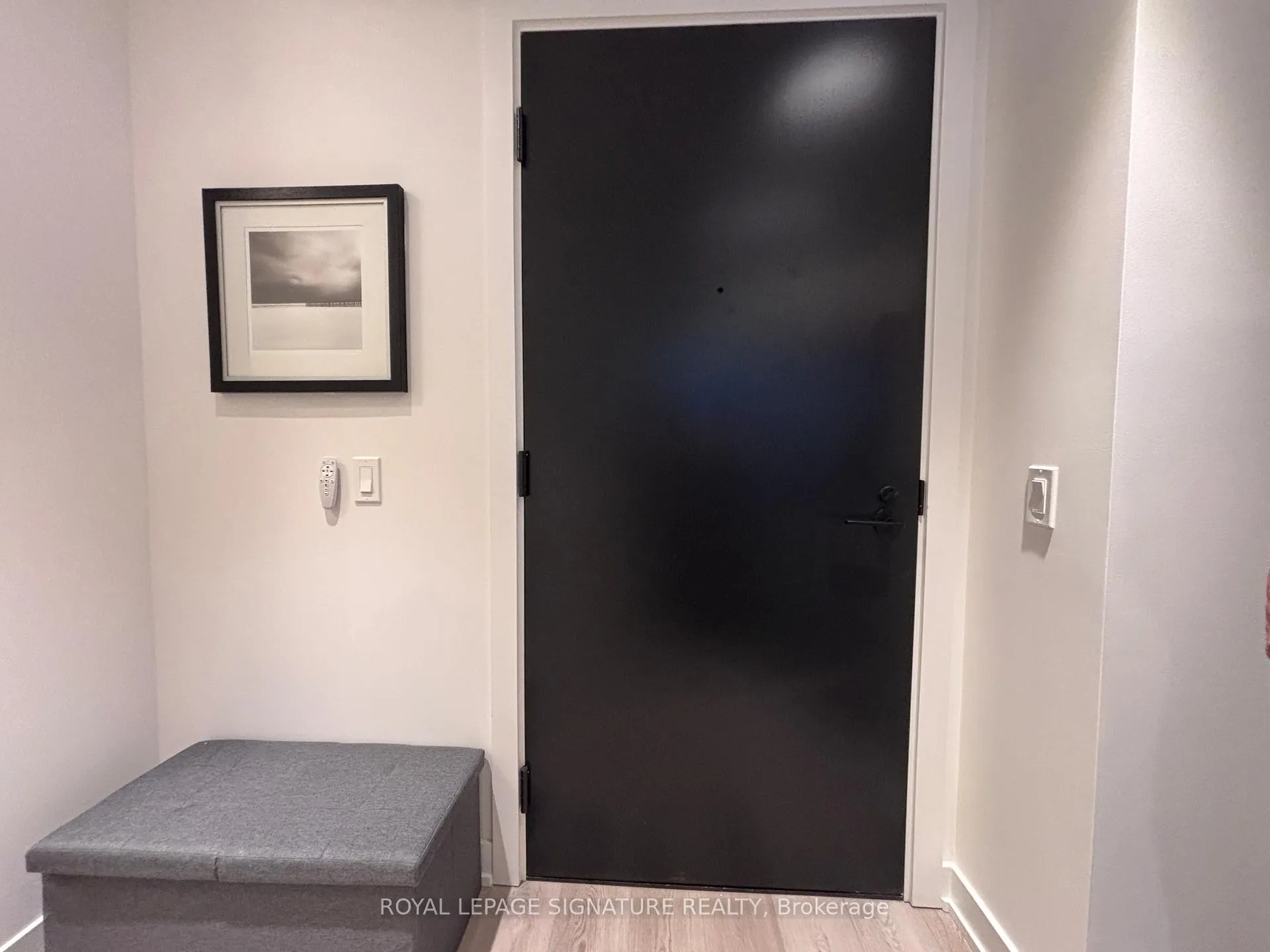 Photo 27 of Unit 2104, 127 Broadway Avenue, Toronto, Mount Pleasant West — HOMEH