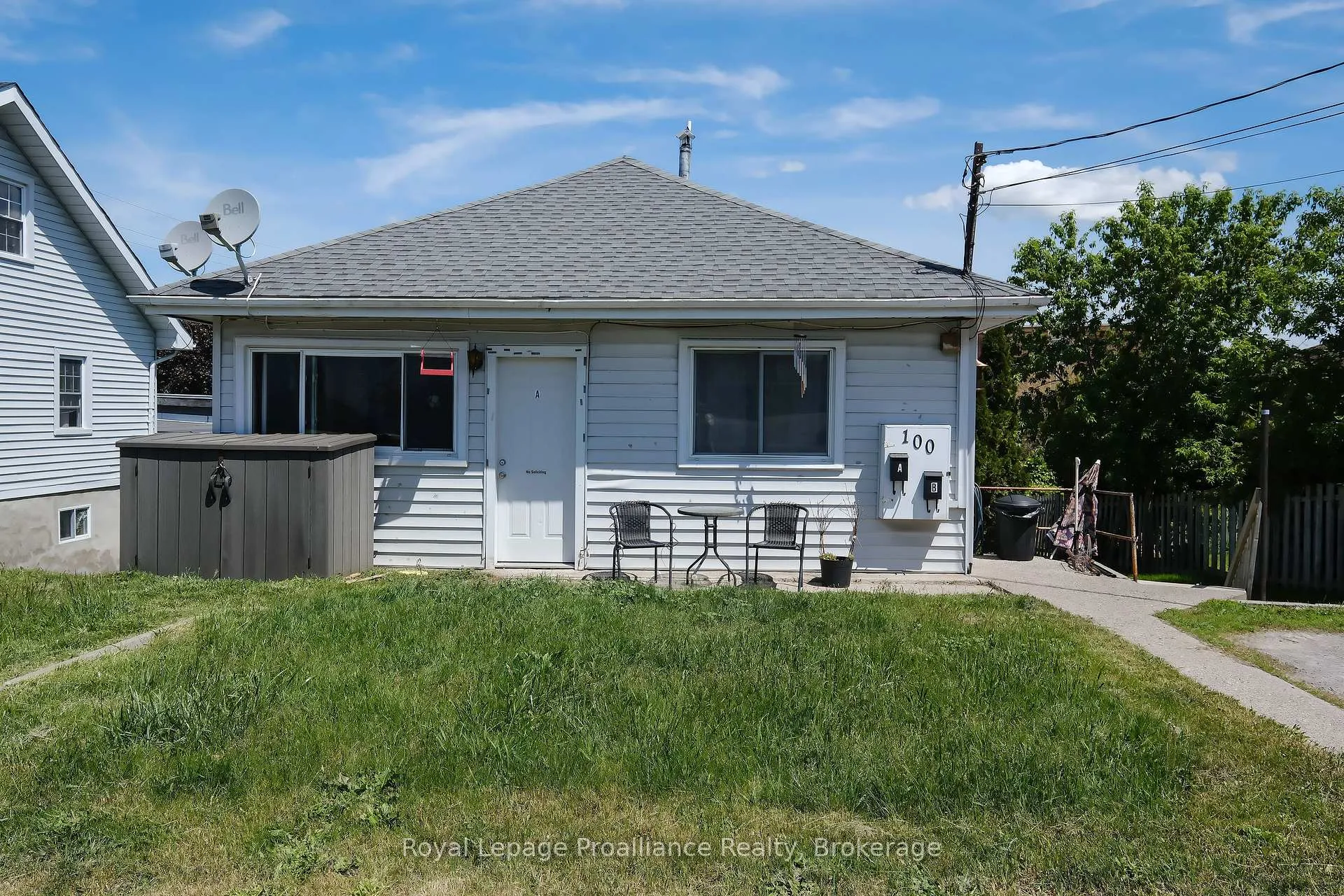 Photo 1 of 100 Crown Street, Quinte West, Trenton Ward — HOMEH