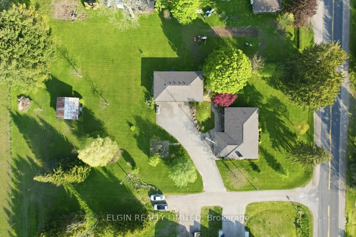 Photo 2 of 9022 Iona Road, Southwold, Iona — HOMEH
