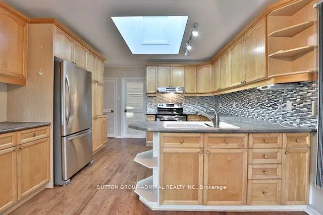Photo 18 of 18 Mill Street, Vaughan, Uplands — HOMEH