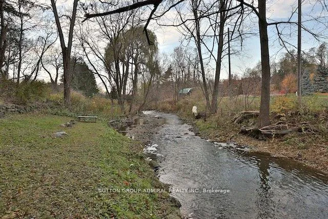 Photo 34 of 18 Mill Street, Vaughan, Uplands — HOMEH