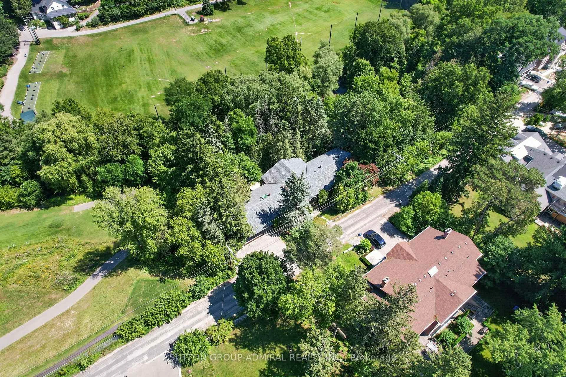 Photo 42 of 18 Mill Street, Vaughan, Uplands — HOMEH