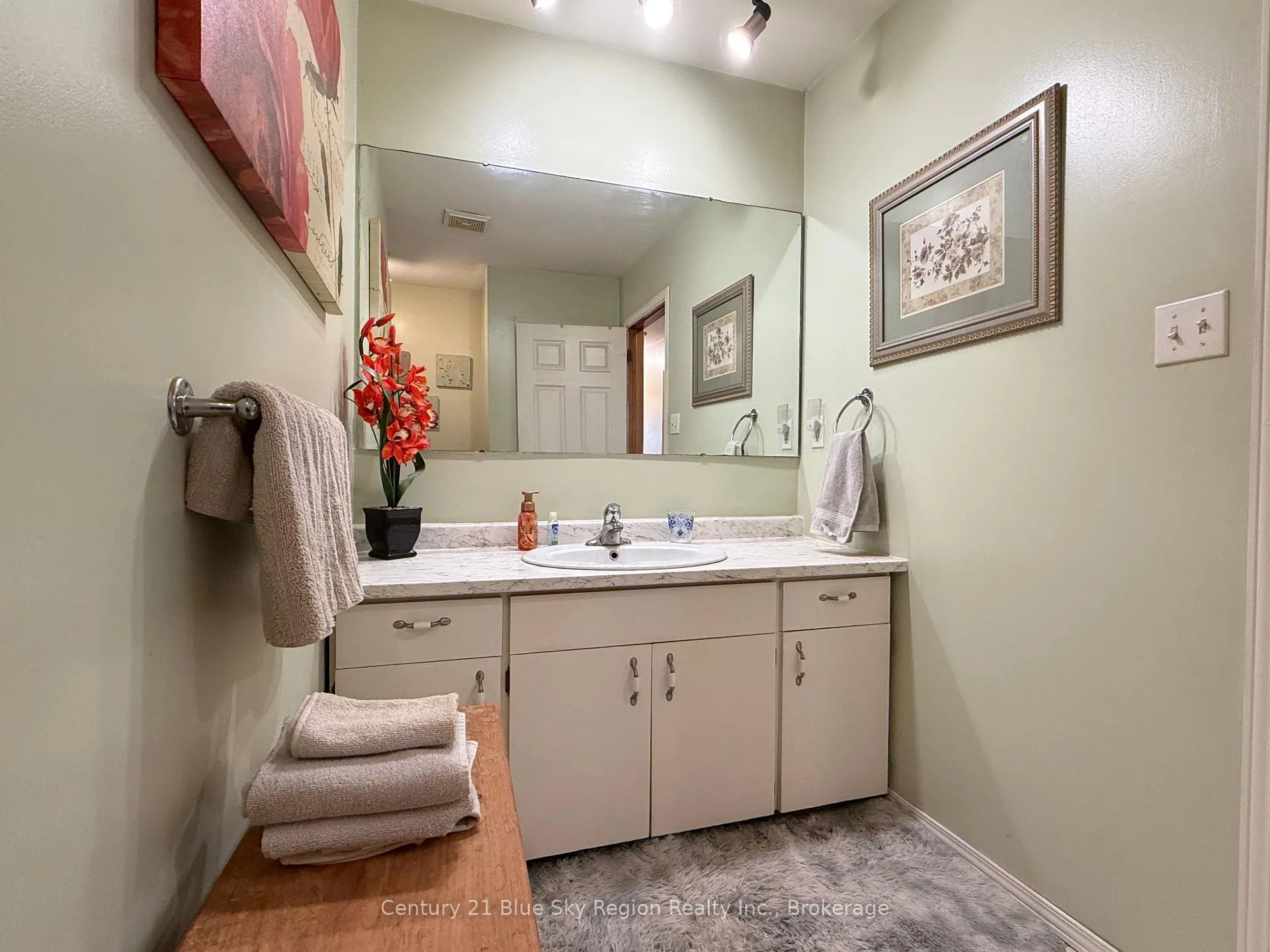 Photo 14 of 108 Dalys Road, North Bay, Birchaven — HOMEH