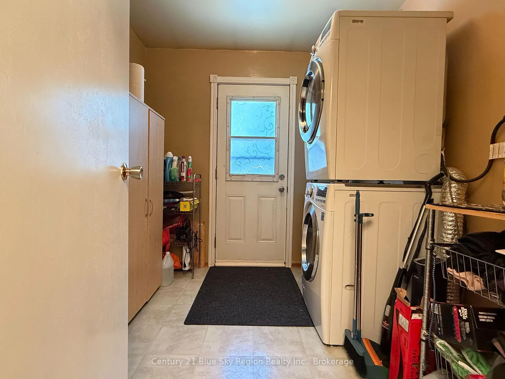 Photo 16 of 108 Dalys Road, North Bay, Birchaven — HOMEH