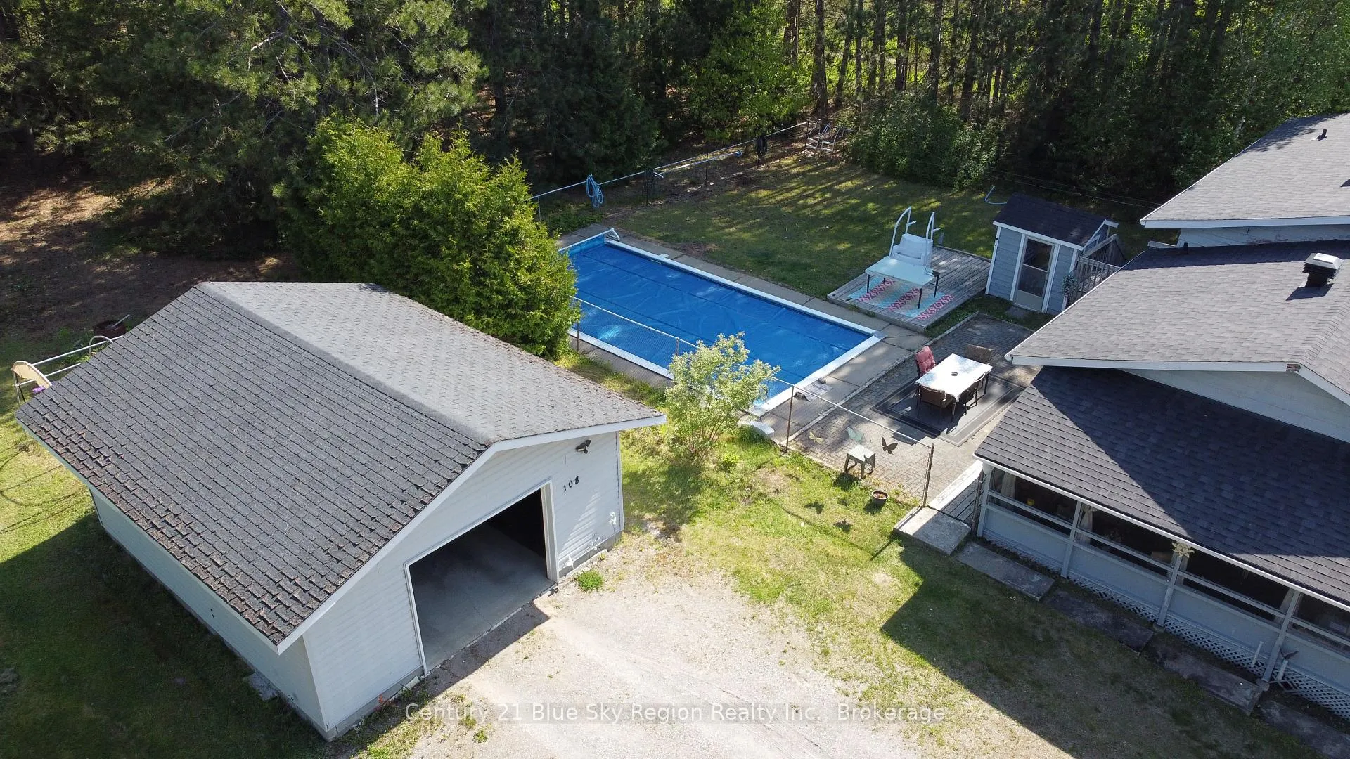 Photo 39 of 108 Dalys Road, North Bay, Birchaven — HOMEH
