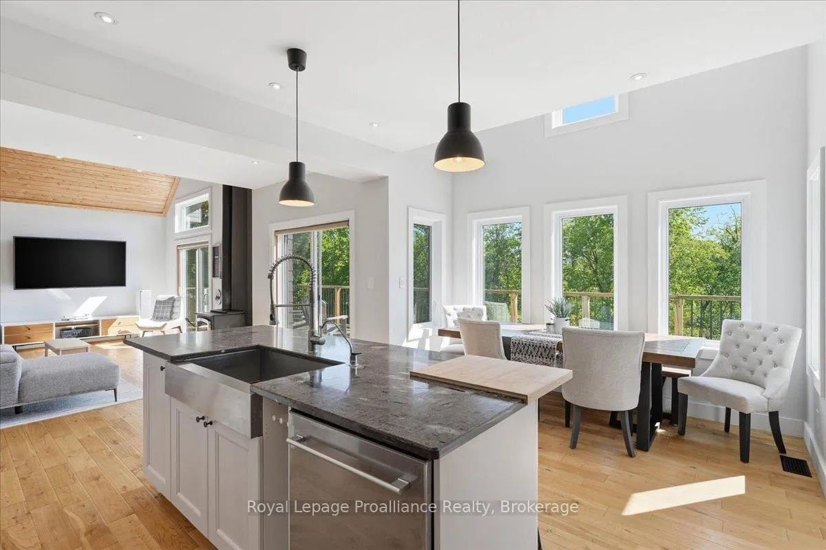 Photo 5 of 624 Allore Road, Tweed, Hungerford (Twp) — HOMEH